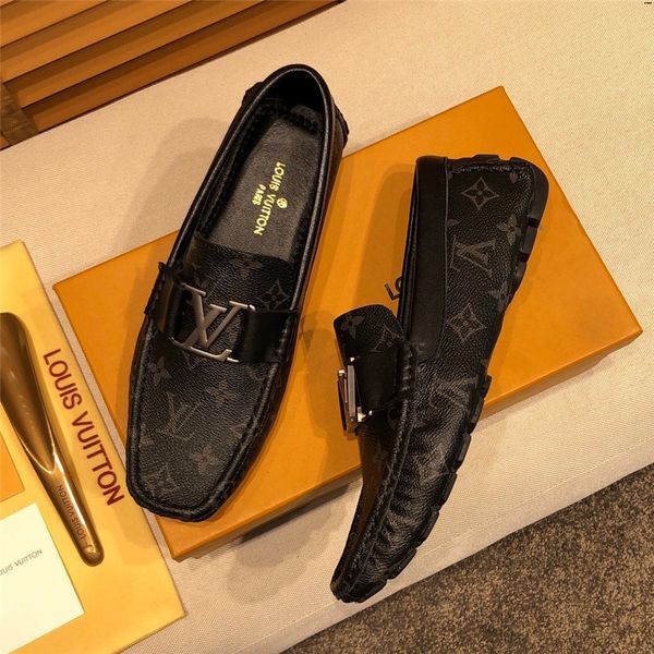 

19ss flats casual men embossing genuine leather shoes slip on breathable men's loafers shoes sapato masculino zapatos hombre, Black