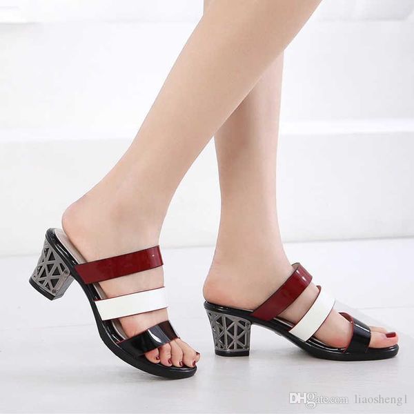 

2020 new women's sandals luxury designer shoes women's high-heeled shoes with the same star fashion casual imported calf leather t, Red;white