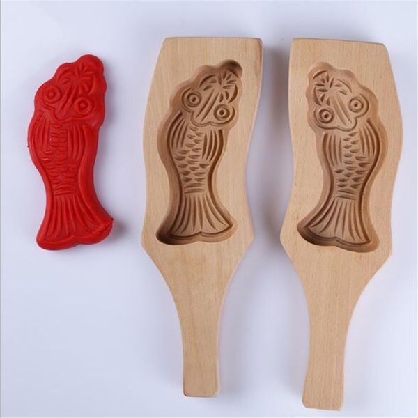 

cake pastry tools kitchen wooden bakeware pastry tools cake plungers hand press molds