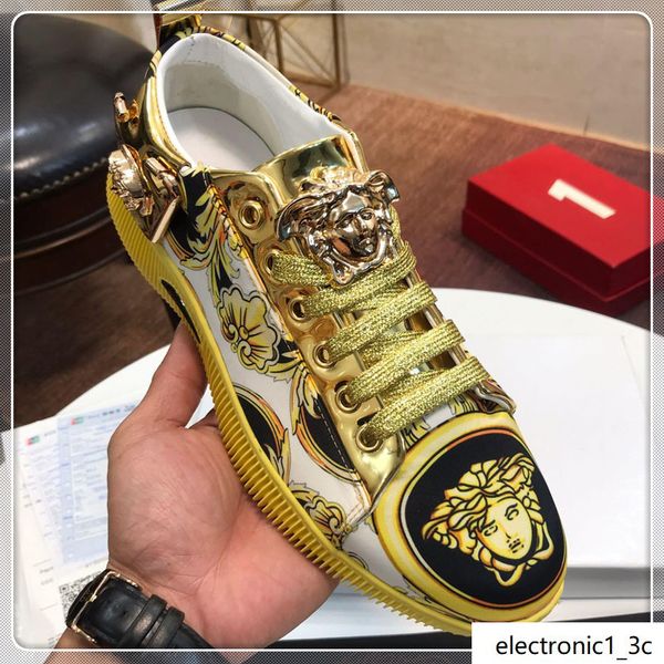 

2019qig spring and autumn men s casual sports shoes high-belt travel sneakers, with micro-standard, with the original box fast deliveryh