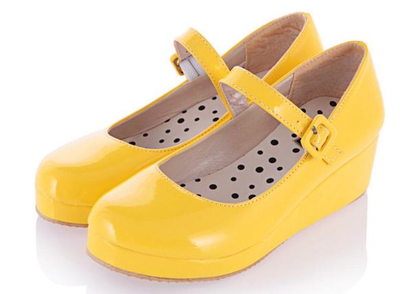 

2018 women's shoes in spring and autumn with new style slope heel round head, Black