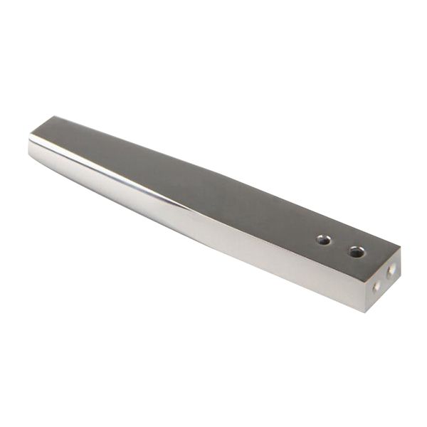 

multifunction nail installation tool for protecting work surface