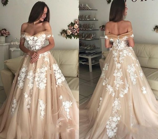 Abito da sposa economico con lacci sul retro Abito da sposa formale di alta qualità con applicazioni di una linea Country Garden Church Abito da sposa su misura Taglie forti