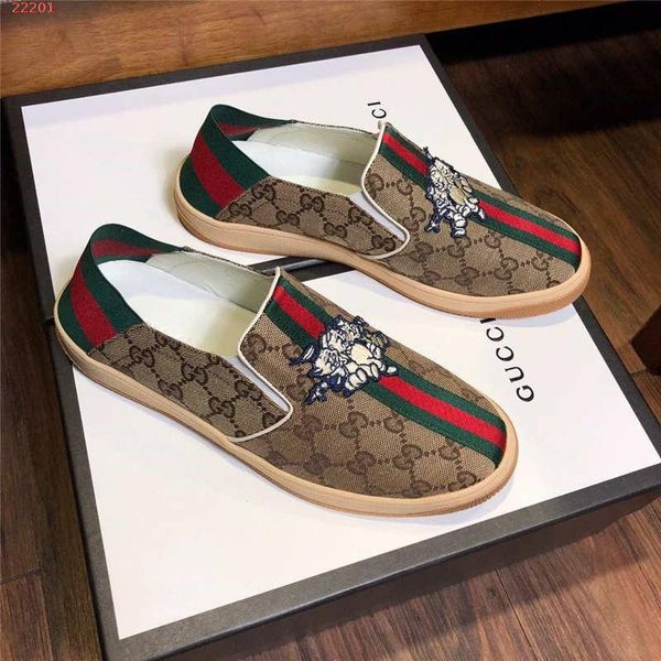 

2019 мужчины плед повседневная доска обувь, досуг открытый обувь, двойная комбинация подошва, размер 38-45, горячая продажа в