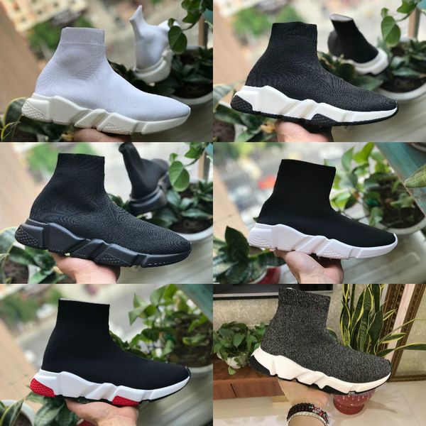 

2019 new de ign walking peed hoe trainer oreo triple black white red flat fa hion ock boot men women ca ual neaker