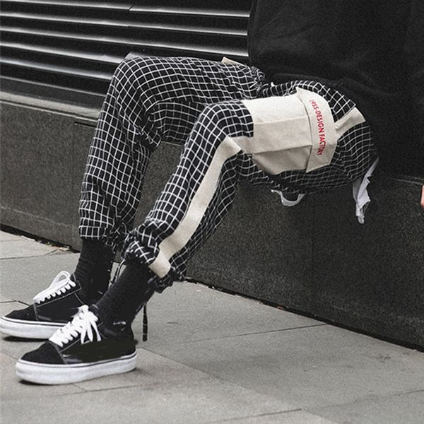 

2019 pockets cargo pants men color patchwork men's personality japanese style plaid trousers large streetwear hip-hop trousers, Black