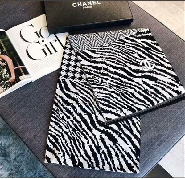 

2020 new brand high-end fashion designer four seasons scarf luxury shawl scarf long neck travel beach scarf trend w10 01, Blue;gray