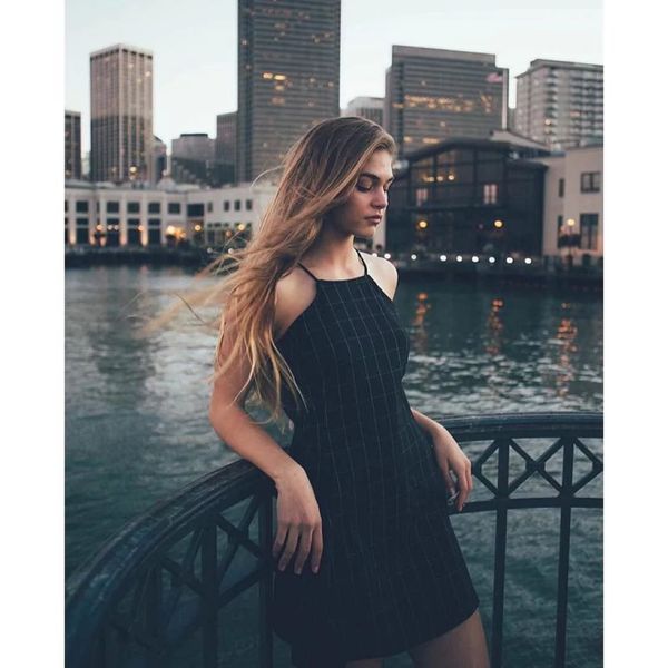 

Western Style Sexy Woman Black Grid Sling Dress