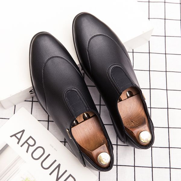 

brand men's shoes 2019 new spring and autumn classic fashion personality casual comfort business lok fu shoes, Black