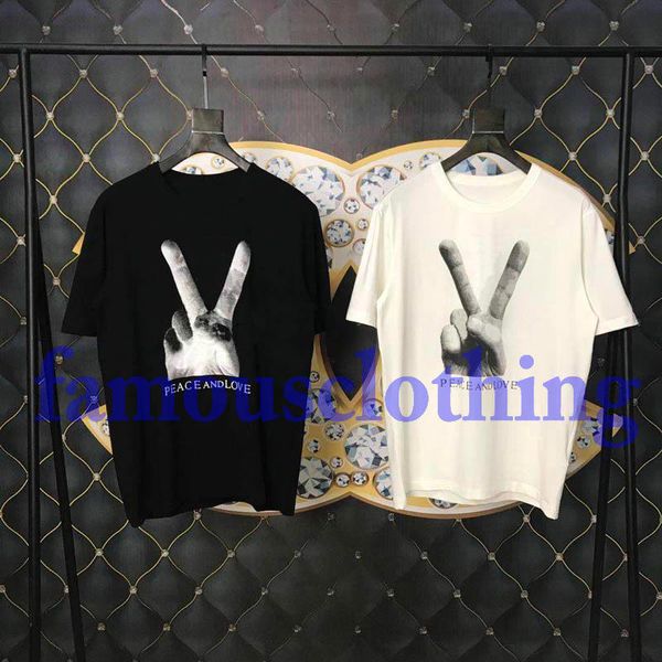 

18ss роскошные Европа Париж палец победа футболка мода Мужчины Женщины футболка по