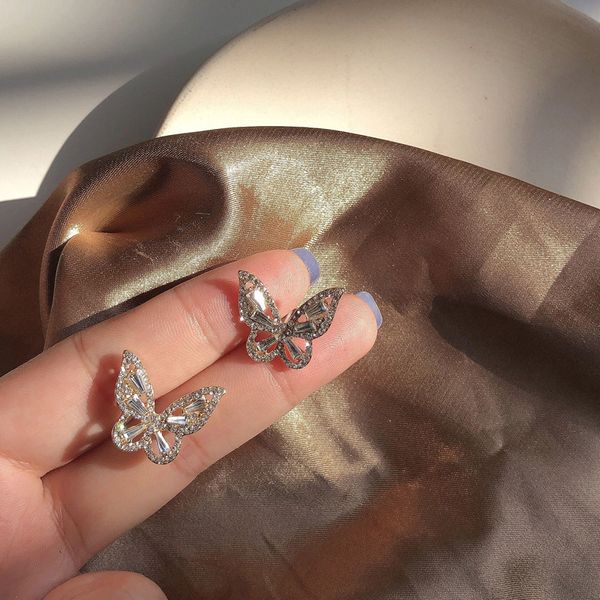 

korean new fashion butterfly earrings for women punk rhinestone style cute girl zircon stud earrings kpop jewelry 2020 wholesale, Golden;silver