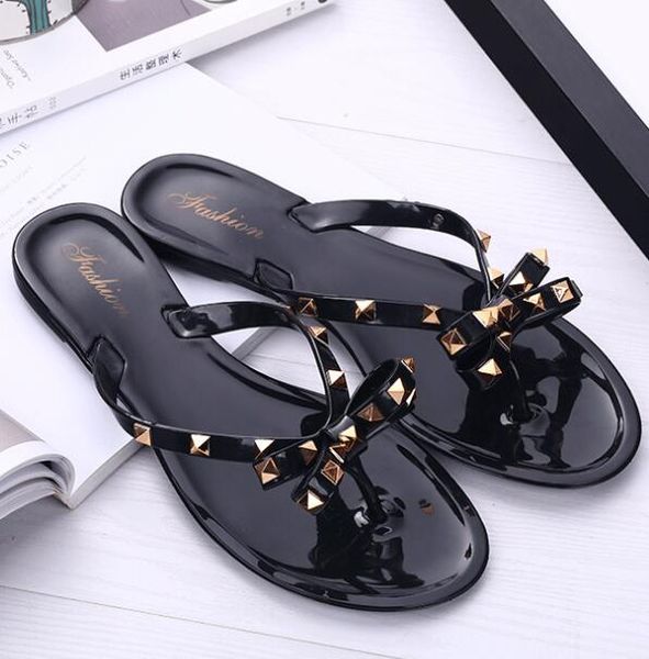 

the most popular ladies rivets flip-flops europe and america summer fashion simple slippers women trend non-slip slippers ing, Black