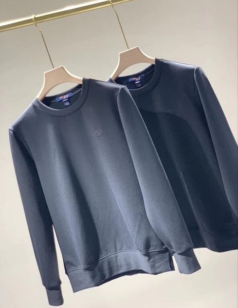 

designer vl mens pullover sweatshirt winter new chest logo embroidered wool sweaters european fashion men women comfortable brand sweate, White;black