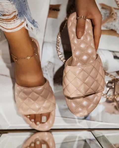

2020 new slippers women square toe flat slides fashion gingham sandals casual beach flip flops massage outsole slippers, Black