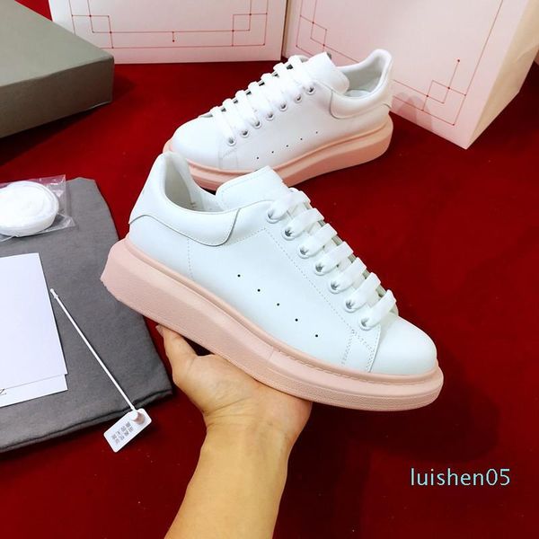 

2020 triple s designer shoes for men women platform sneakers black white gray red trainers fashion sneaker casual dad shoe ai05