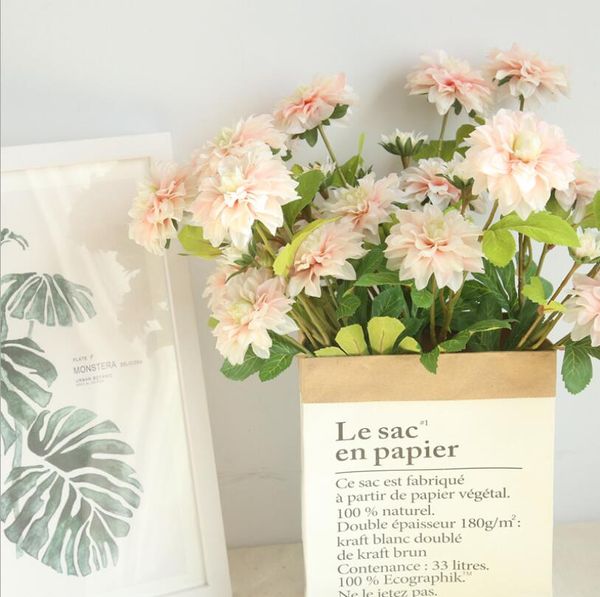 

искусственные цветы украшение дома ваза цветы композиция свадьба проведение цветочная дорога ведущий цветок настенное растение поддельные цв