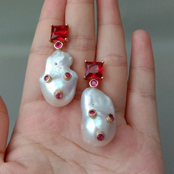 

cultured white baroque pearl red cz rhinestone stud earrings, Silver
