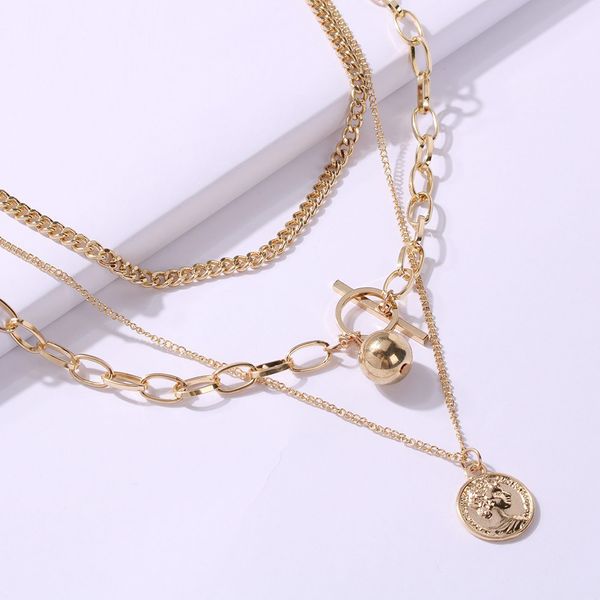 Collana girocollo con pendente a sfera con moneta e catena in metallo multistrato di design di lusso all'ingrosso per donna
