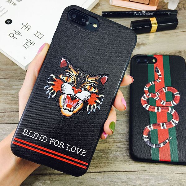 

Fa hion 3d embroidered cat head oft back cover ca e animal nake tripe phone hell tide brand for iphone x max xr x 6 7 8 plu