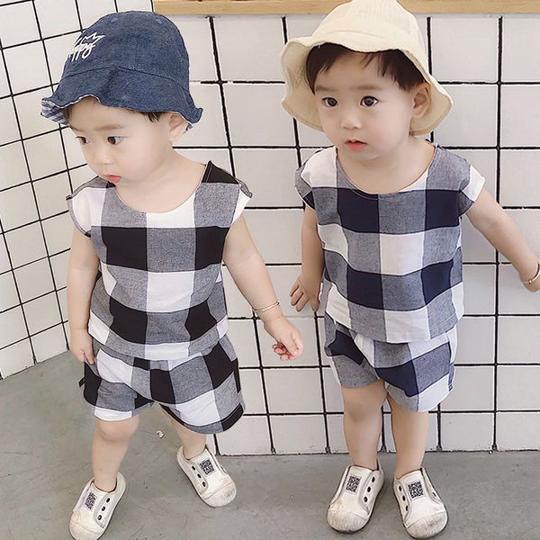 

fashion baby boys clothes set 2019 summer children clothing 2pcs cotton plaid vest shorts kids outfits sports suit for boys, White