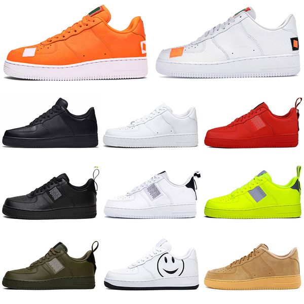 

new dunk 1 utility running shoes men women triple white black red outdoor one skateboard flat platform mens trainers sports sneakers