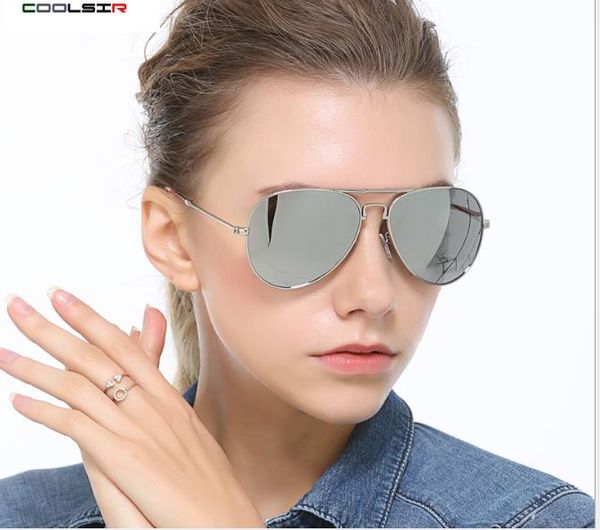 

новые поляризованные солнцезащитные очки для мужчин и женщин классические складные жабы для очков модные очки, White;black