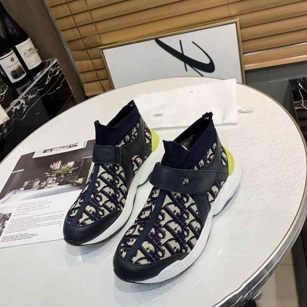 

2020 newmen's casual shoes fashion high end lace up the design comfortable beautiful girls women's sports shoes men'888, Black;red