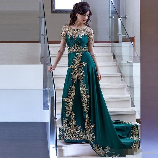 

gorgeous emerald green beaded lace appliques o neck a line long sleeve green arabic evening dresses 2019 dubai caftan robe de soiree, Black;red