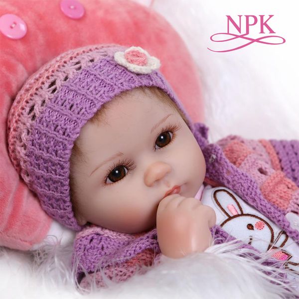 bébé reborn en silicone souple a adopter