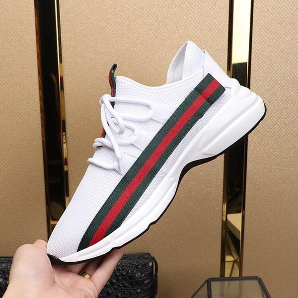 

autumn new breathable mesh shoes korean version of the wild soft bottom sports shoes casual black non-slip work shoes men