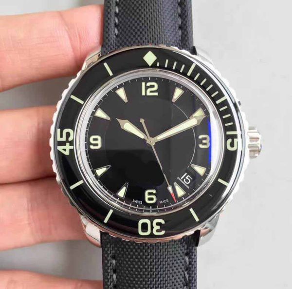 

mens new style luxury cal.5015 swiss eta2836 movement automatic mens watch blue glow 45mm watches, Slivery;brown