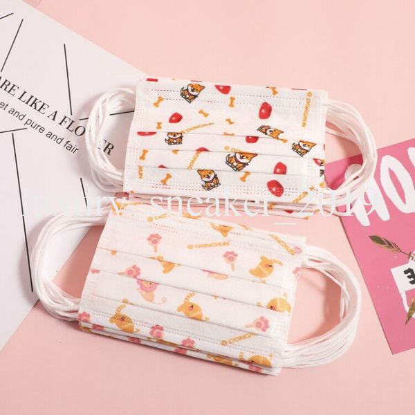 

100pcs kids cartoon earloop disposable protective masks 3-layers breathable face mask pm2.5 non-woven outdoor face proof child masks