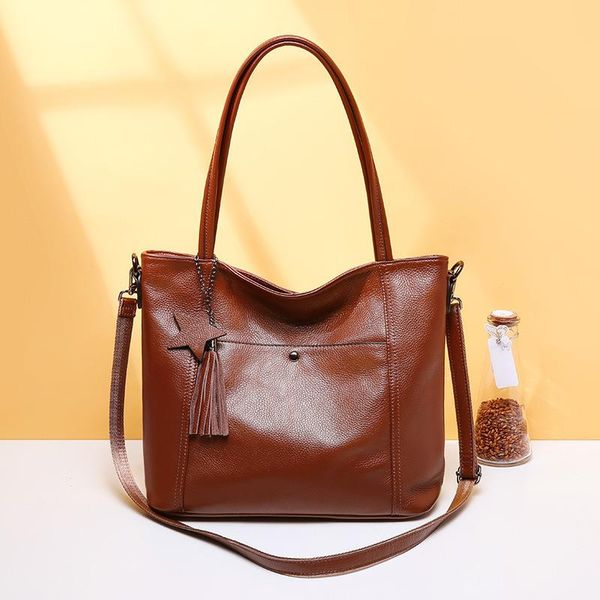 

belle2019 leather genuine baotou layer cowhide package bale single shoulder messenger portable bag woman