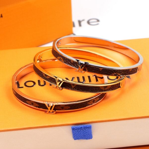 

Титан Кожа Назад Мужчины Женщины Марка Bangles Классический Индивидуальный дизайн П