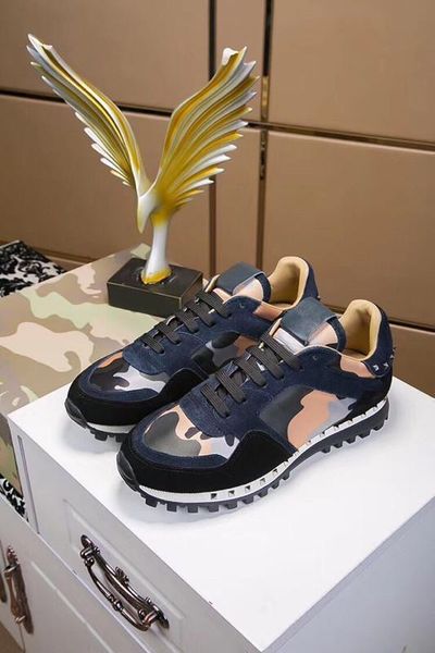 

2019spring and summer new v home camouflage casual men and women couple sports shoes rivets lace leather color matching tide shoes 04040183, Black
