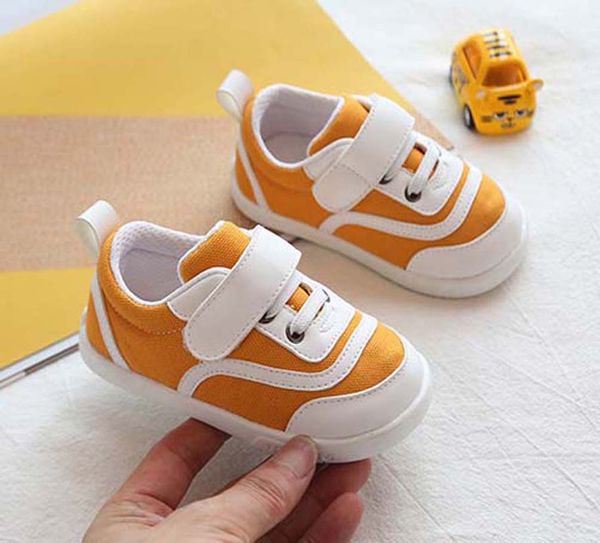 

classic sneaker chaussures enfants fashion smart triple kids shoes platform leather shoes air chaussures shoes011 px540, Black;red