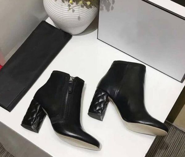 

designer womens ankle high autumn winter boots, Black