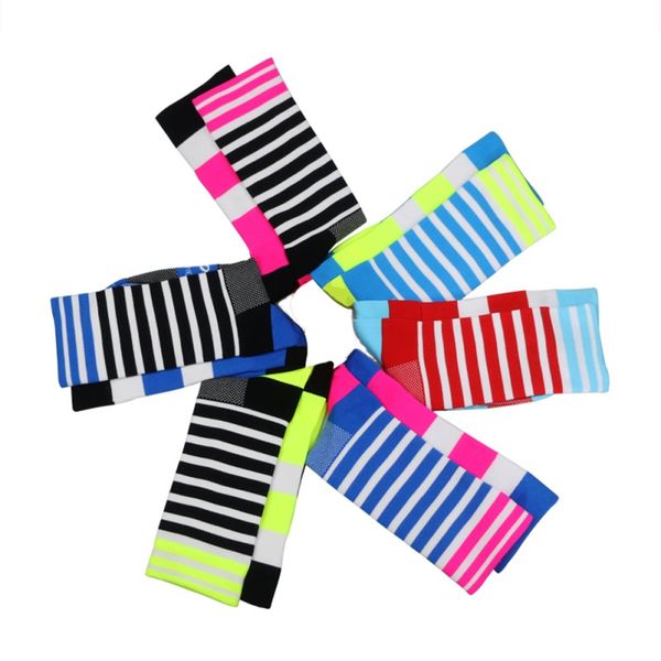 

1 pair cycling sports socks long tube soft breathable sweat absorption socks outdoor basketball accessories, Black