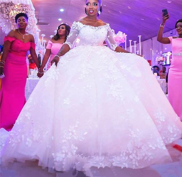 

ball gown half sleeve wedding dresses 2019 with 3d floral appliques off shoulder gorgeous design bridal gowns plus size wedding gowns, White