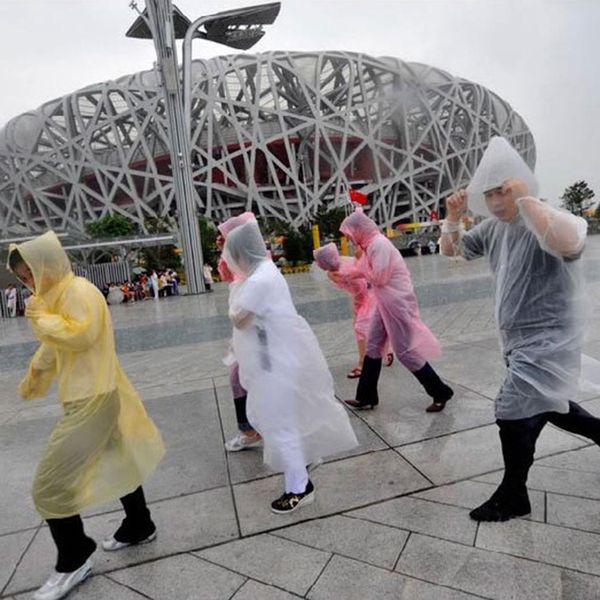 

one-time raincoat fashion disposable pe raincoats poncho rainwear travel rain coat rain wear travel rain coat 2000 pcs