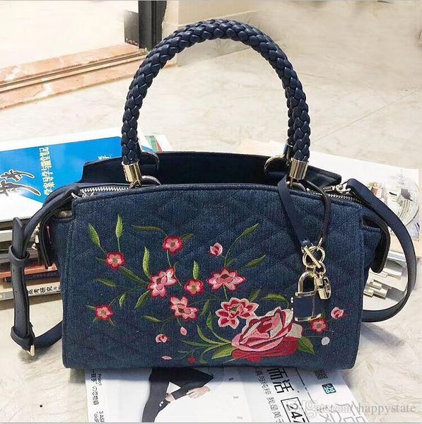 

New arrival cla ic women tyle houlder bag pu high grade embroidery compo ite bag multicolor