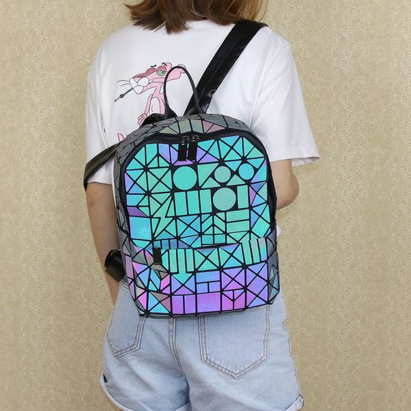 

baobao designermitsubishi geometric rhombus luminous color changing material student schoolbag korean men and women travel couple backpack
