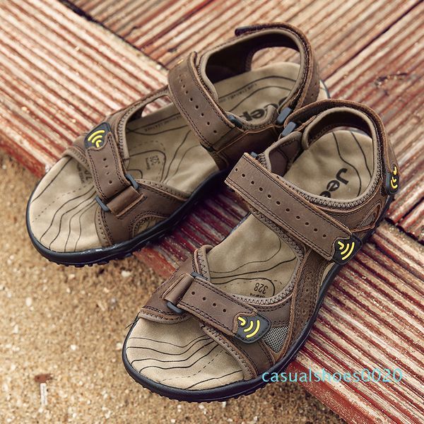 

2017 new style summer men sandals genuine leather shoes men sandals classics rome style outdoor men footwear c20, Black