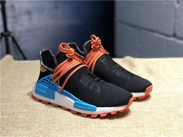 

With Box Pharrell Williams Human Race PW HU HOLI MC Heart Inspiration Idea Designer Men Women Running Shoes Youth Equality Nerd Sneakers