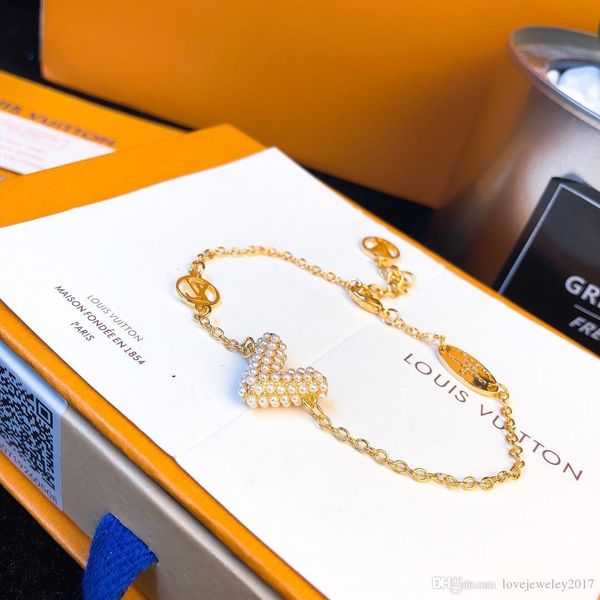 

luxury designer jewelry women bracelet letter v with pearl charm bracelets high-end silver rose gold chain elegant bracelet with alphabet, Golden;silver