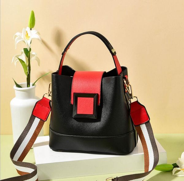 

2019 cross evening bags women totes shoulder fashion body bee backpack women tiger cosmetic bags bag duffel bag jddjo cpgiq