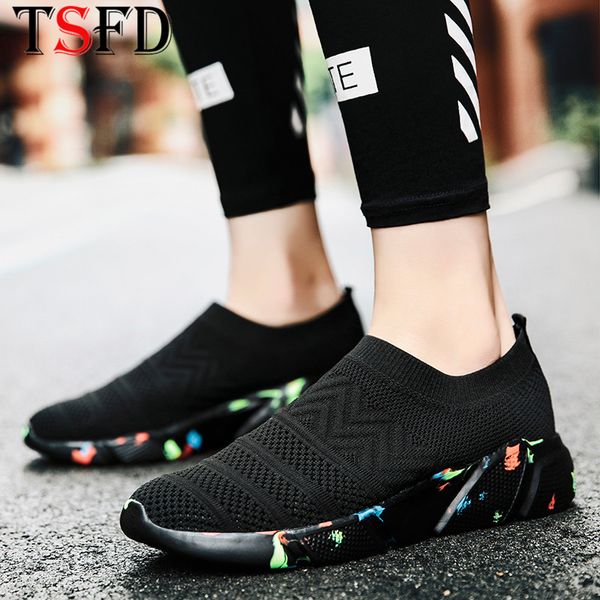 

mesh sport shoe man ultralight sneakers comfort men's running shoes slip-on mens shoes sports shoe black plus size footwear v19