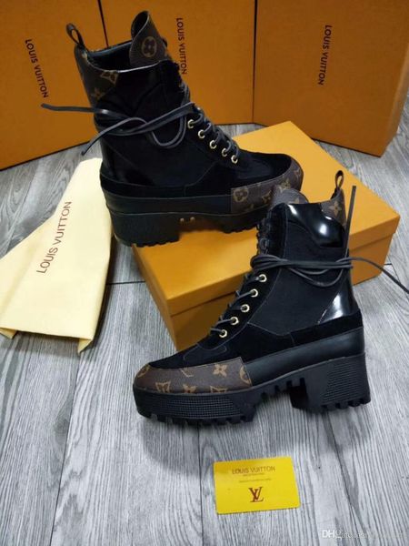 

2019 горячие продажи женские сапоги из натуральной кожи с грубыми каблуками высоко