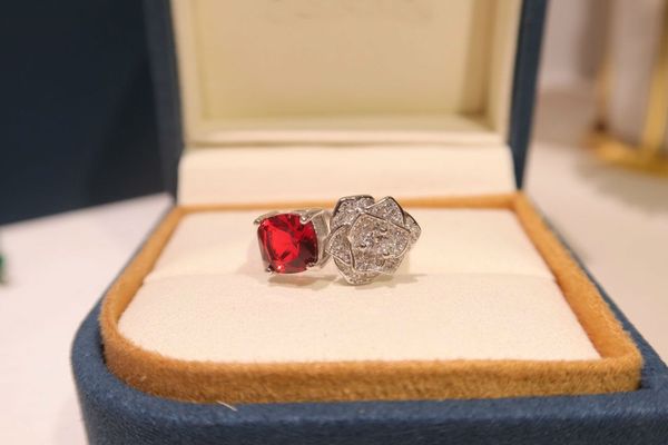 

925 sterling silver ruby rose ring for women girl wedding gifts jewelry pendientes eh276 2020 new, Golden;silver