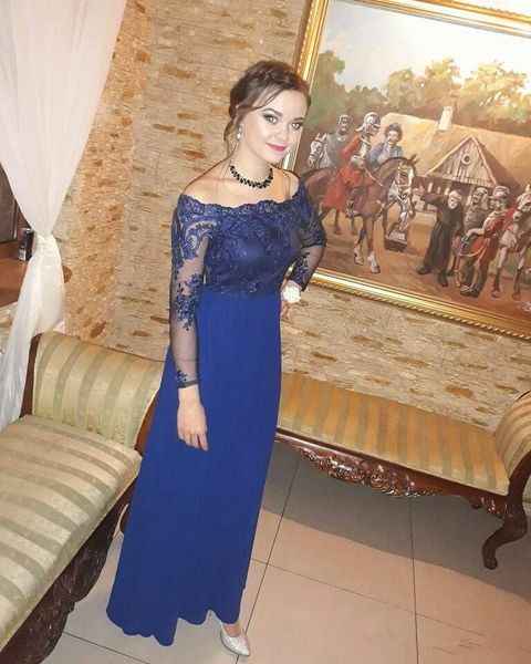 

elegant navy blue mother dresses sheer long sleeves elegant off shoulders 2019 sheath plus size mother of bride groom dress evening prom, Black;red